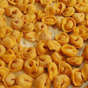 Tortellini fatti a mano 500 gr essicati