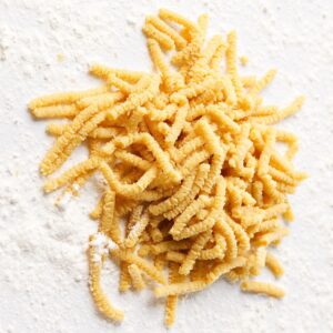 Passatelli 1 kg uova parmigiano e pane